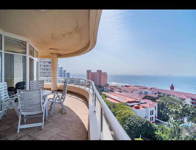 3 BEDROOM APARTMENT FOR SALE IN UMHLANGA CENTRAL